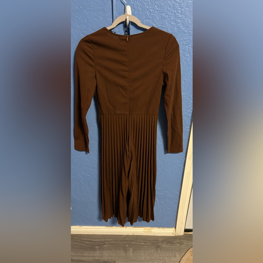 Brown long sleeve dress